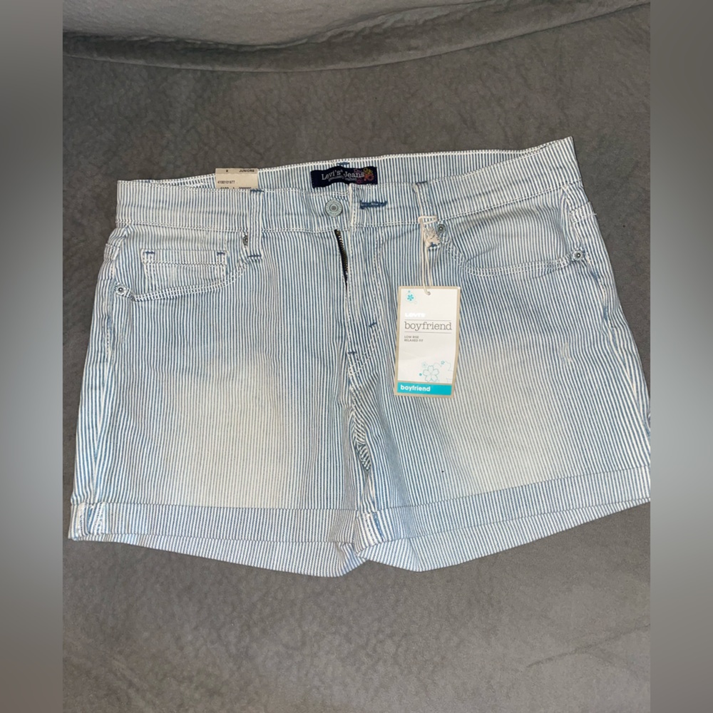 Womens Levi”s pinstriped denim shorts. Size 9